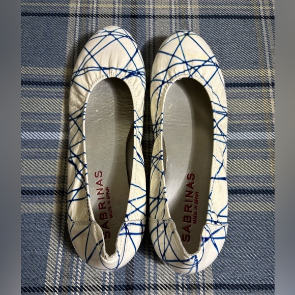 Sabrinas Eneka Ballet Flats White and Blue - Picture 5 of 5